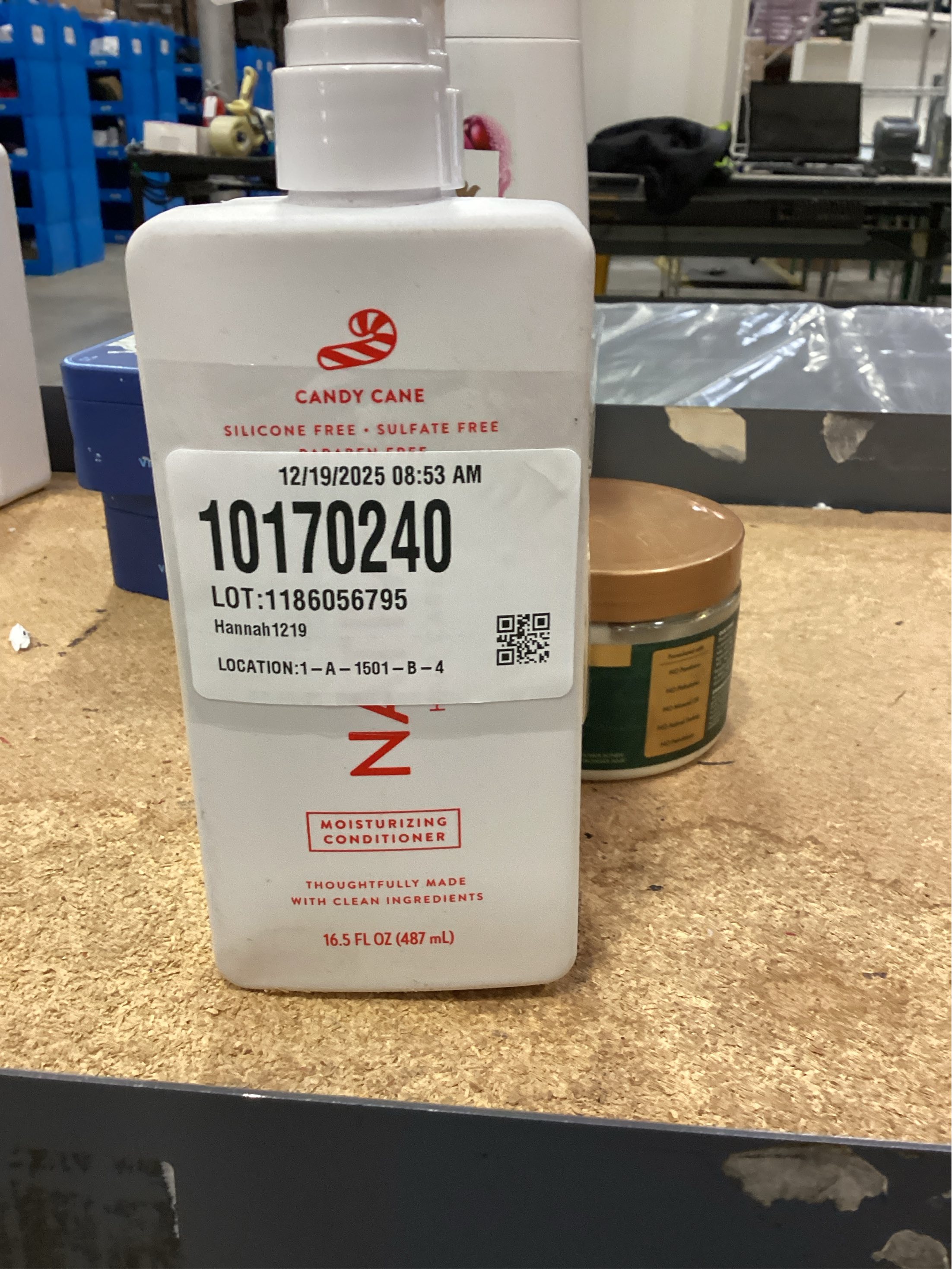 Native Vegan Candy Cane Natural Holiday Hydration Conditioner, Clean, Sulfate, Paraben and Silicone Free