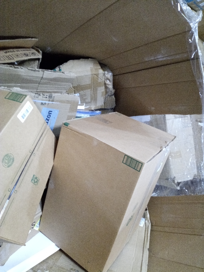 Amazon unscannable Mixed Returns Pallet