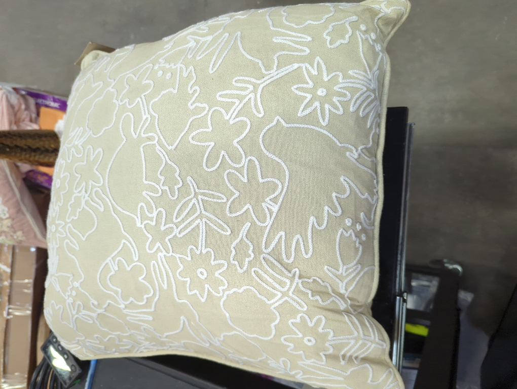 Ellen DeGeneres Loloi Beige Animal Pattern Pillow