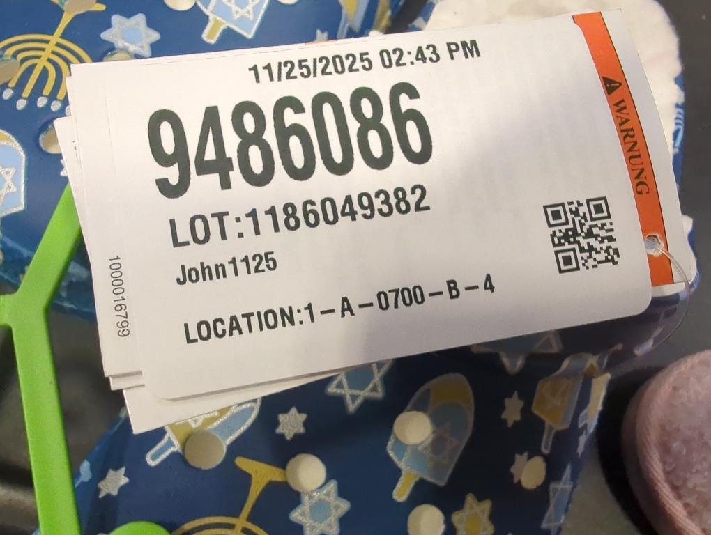 Size M6/8w Color Blue Crocs Unisex Adult Classic Lined Holiday Charm Clogs