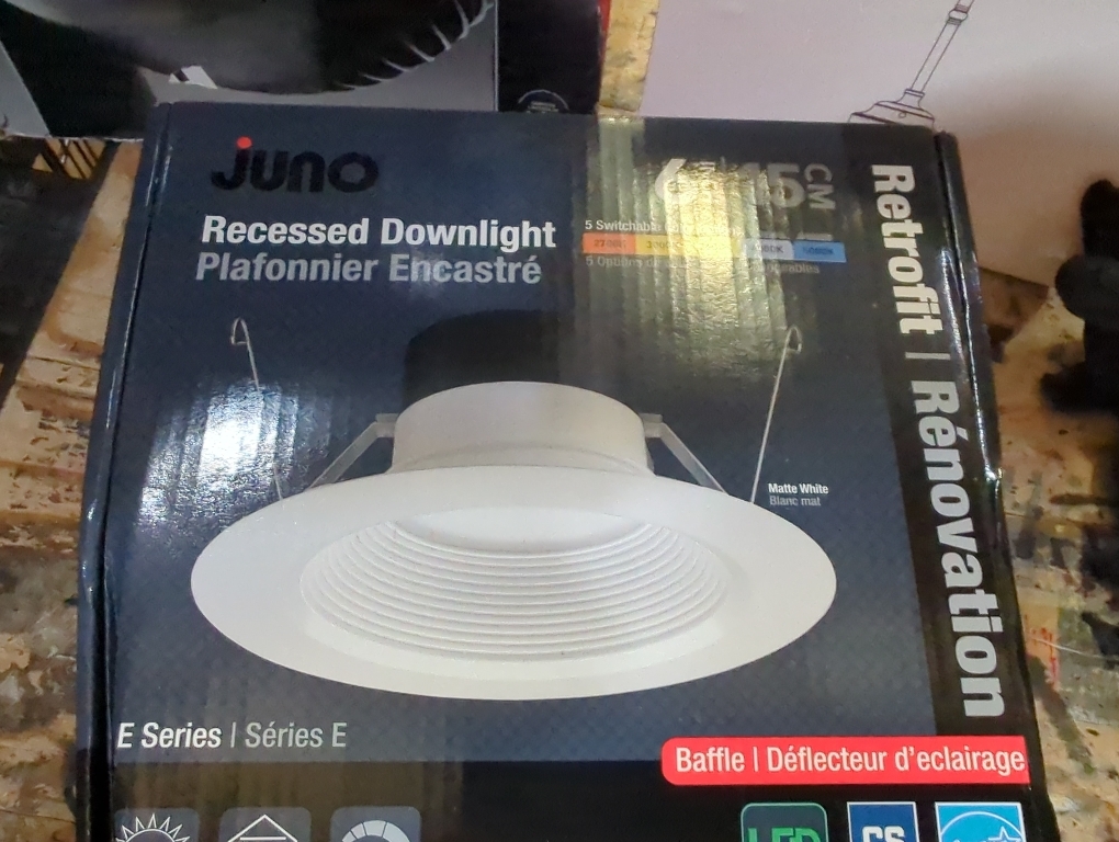 Juno E Series 5/6 LED Ceiling Light, Baffle Trim Recessed Lighting with 5-in-1 Switchable White Color, 900 Lumens, Wet Rated LED Downlight, Dimmable, White