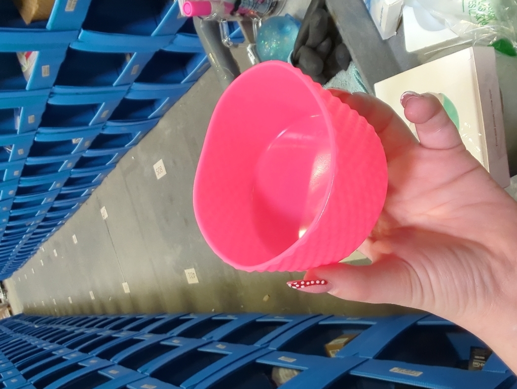 Silicone Threaded Boot Sleeve Cap Cover Sheath Silicone Bottom Protective Non-Slip Heat Resistant Cup Mug Coaster Tumbler Insulated Bottle Cup Bottom Cover Round 9cm (Rose Red)
