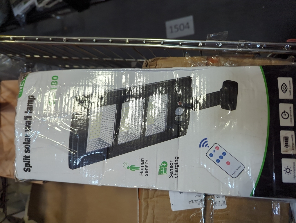 Viruhaka Solar Outdoor Lights,448LEDs Street Lights with 20000LM Hight Brightness, IP66 Waterproof Security Flood Light, Dusk to Dawn Solar Street Lights,for Exterior Wall, Patio, Yard, Deck, Garden