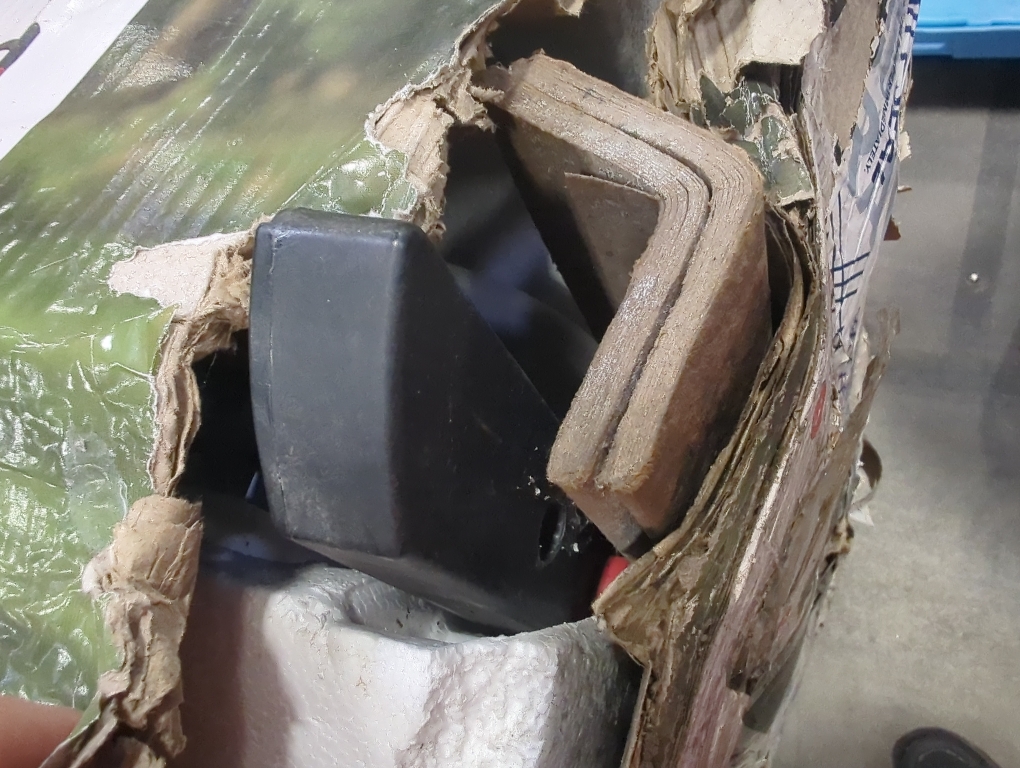 Weber Traveler 9010001 1 Burner Liquid Propane Portable Grill Black