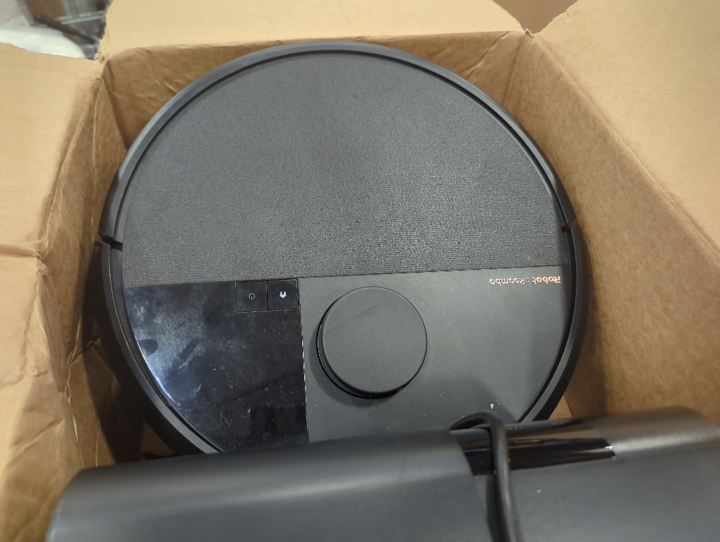 iRobot Roomba Max 705 Robot Vacuum with AutoEmpty Dock, Powerful Suction, Dual Rubber Anti-Tangle Brushes, LiDAR Navigation, Obstacle & Anti-Fall Detection, for Carpet and Hard Floors