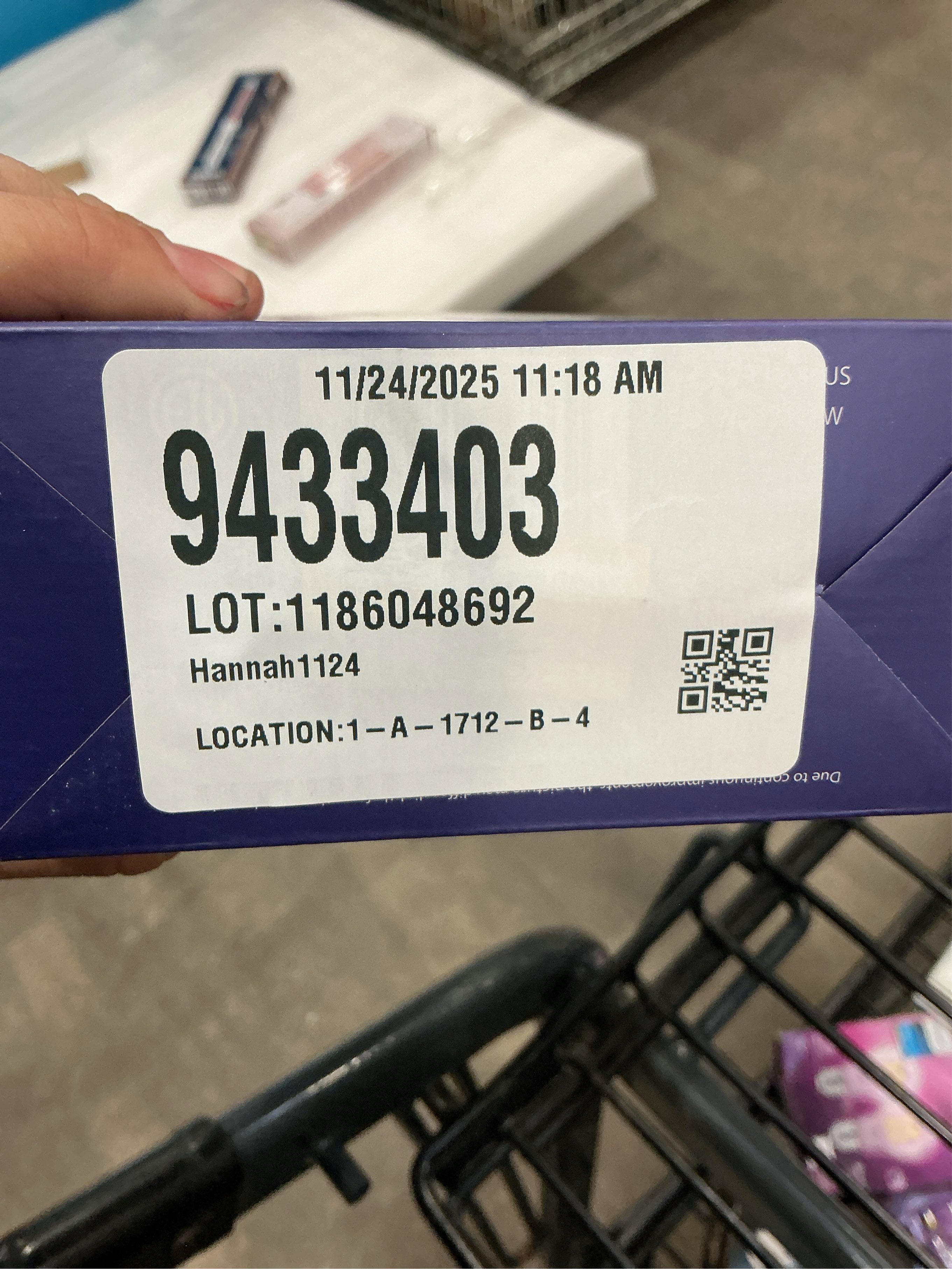 Remington Shine Therapy Argan Oil & Keratin Infused ½-1 Inch Tapered Curling Wand for Natural Curls, Includes Heat Glove