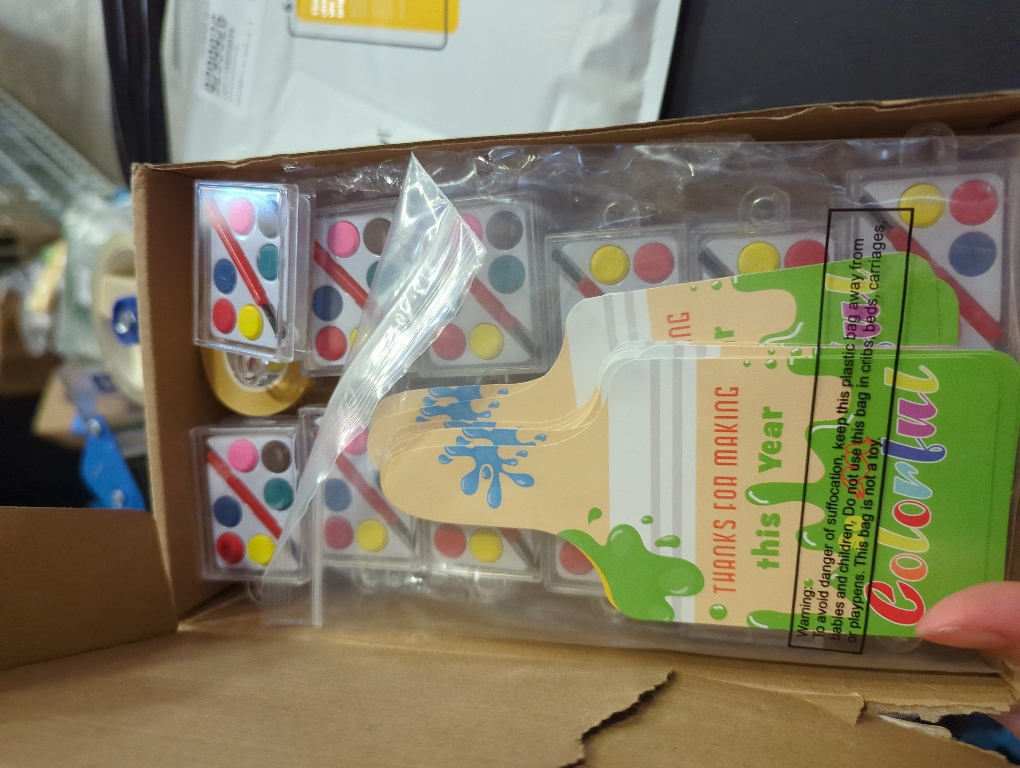 Yexiya 24 Pack End of the Year Gifts Watercolor Paint with 24 Colorful Cards Graduation Gifts Present Bulk for Birthday Gift Exchange Graduation Party Favors