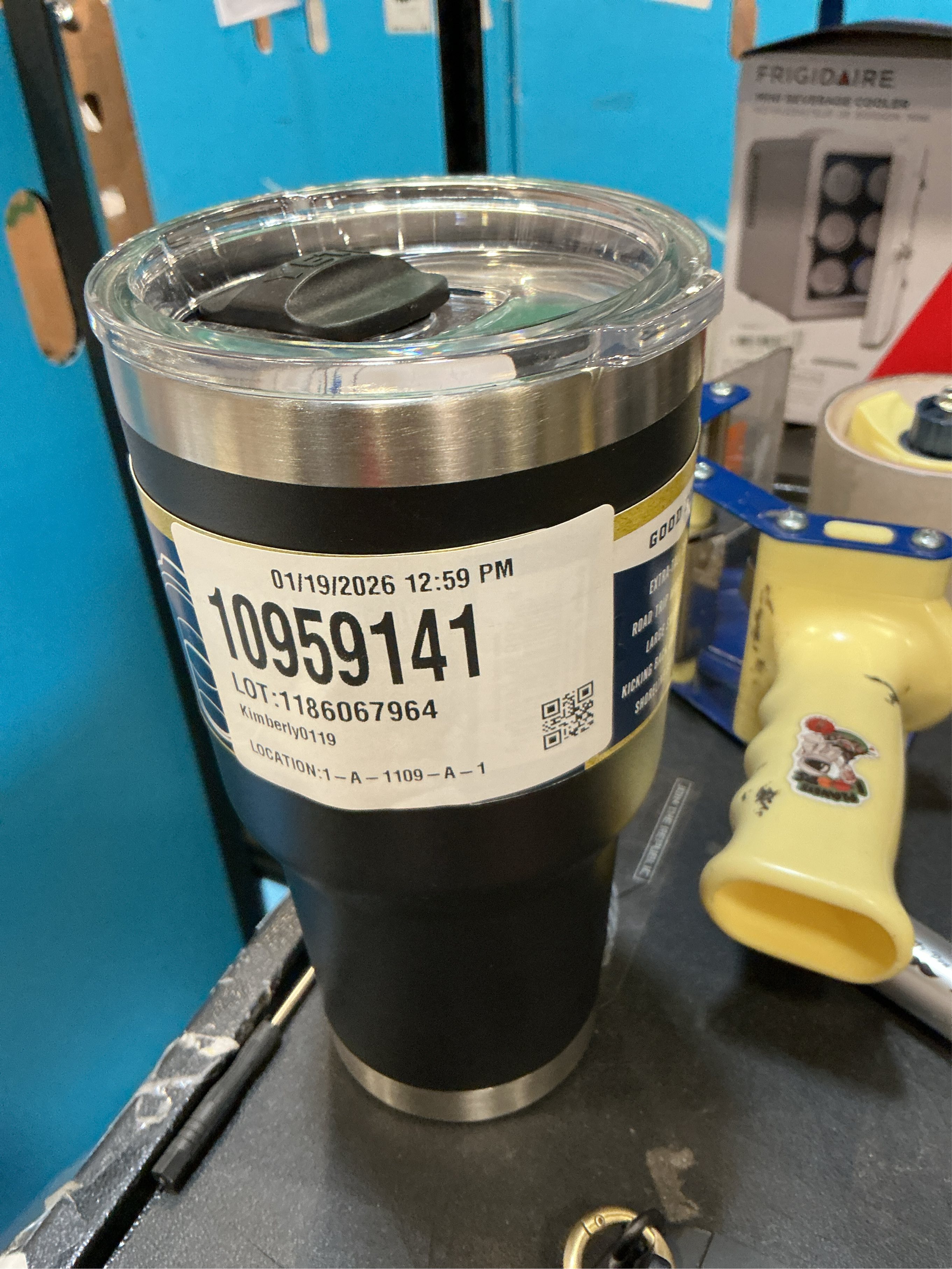 YETI Rambler 30-fl oz Stainless Steel Tumbler with MagSlider Lid, Northwoods black