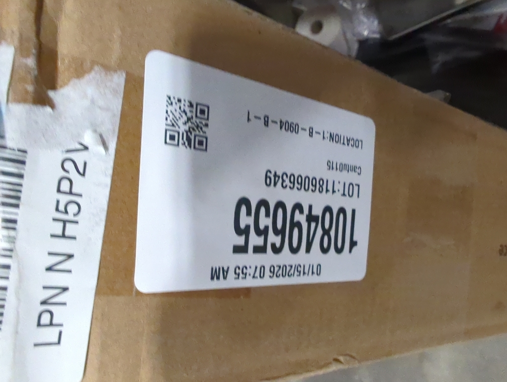 Allesin Motorized Roller Blinds with Remote Control for Windows, Blackout Automatic Smart Shades,Dry Battery Powered Electric Blind (White 34 W x 72 H)