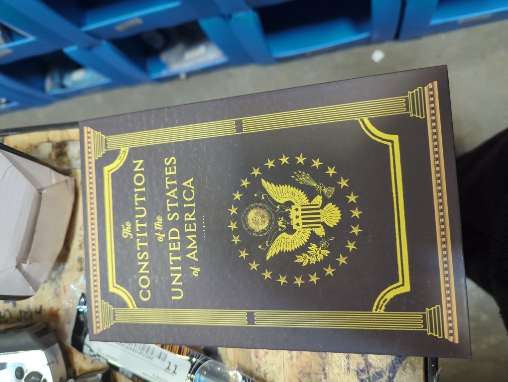 The Constitution of the United States of America: The Declaration of Independence, The Bill of Rights