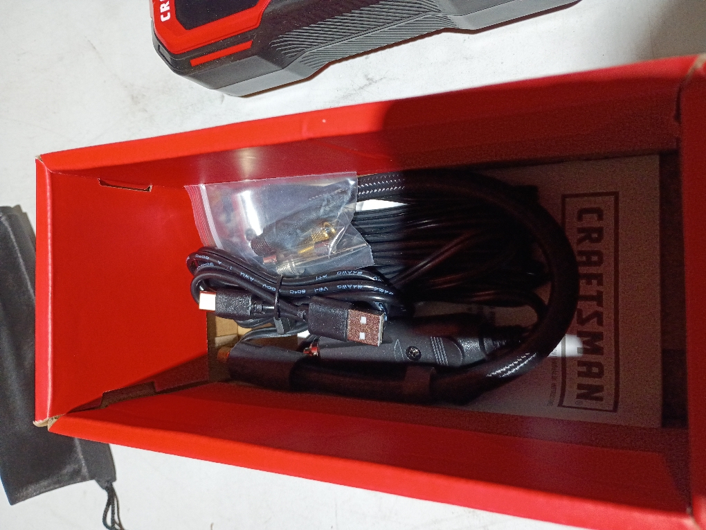 CRAFTSMAN Portable 12-volt Air Inflator (Power Source: Battery) (no test)
