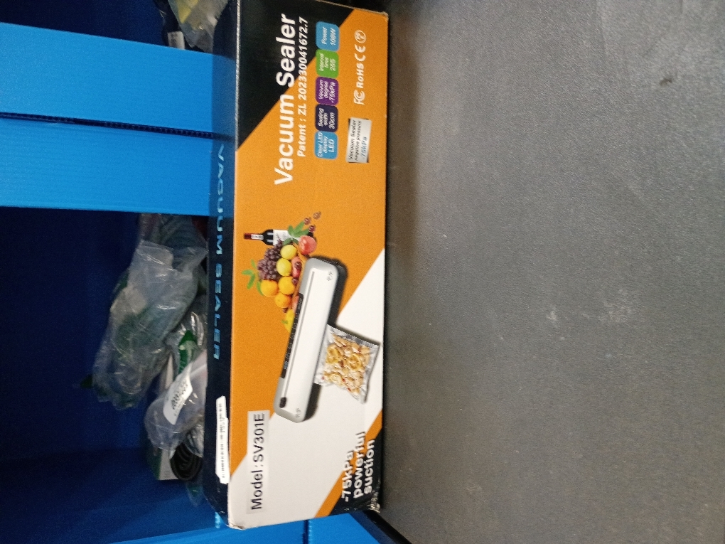 Vacuum Sealer Machine 75KPa Food with 6-in-1 Dry/Moist Modes & Digital Timer, Compact Lightweight Design, Built-in Cutter   10 Bags (Black Silver)