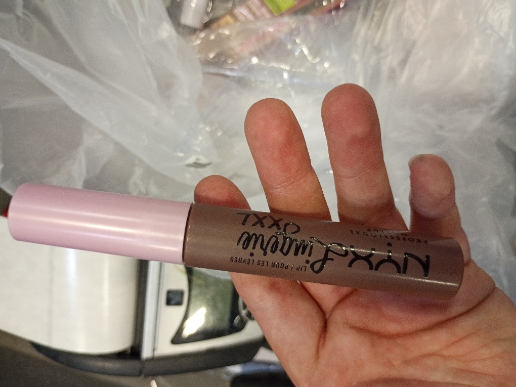 NYX PROFESSIONAL MAKEUP Lip Lingerie XXL Matte Liquid Lipstick - Goin Desnuda (Chocolate Brown)