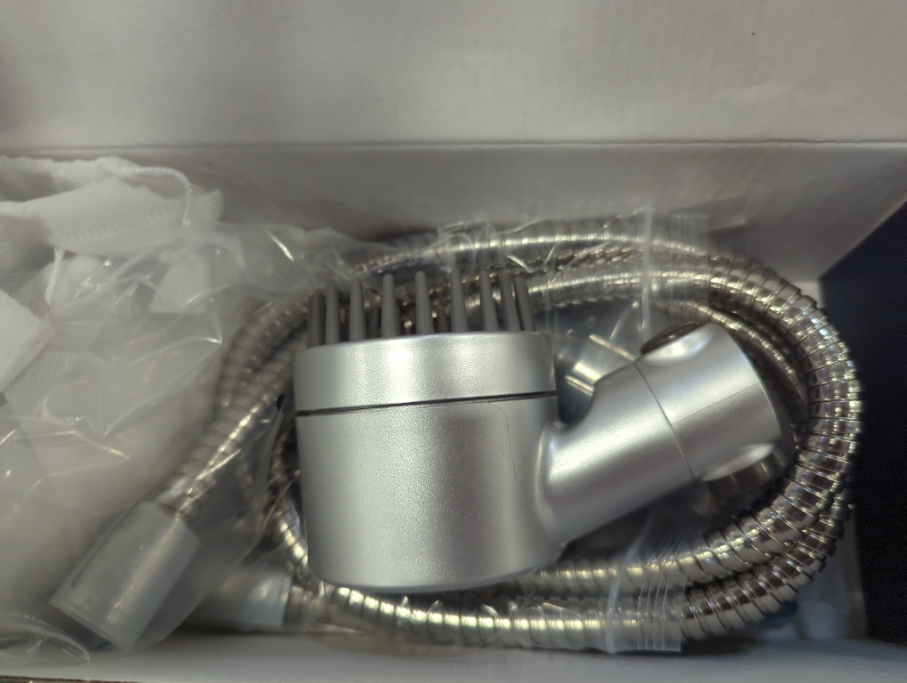 Filtered Shower Head with Handheld, High Pressure Water Flow and Multiple Spray Modes Shower Head with Filter, Power Wash for Hard Water, Showerhead with ON/OFF Switch for Pets Bath (Silver)