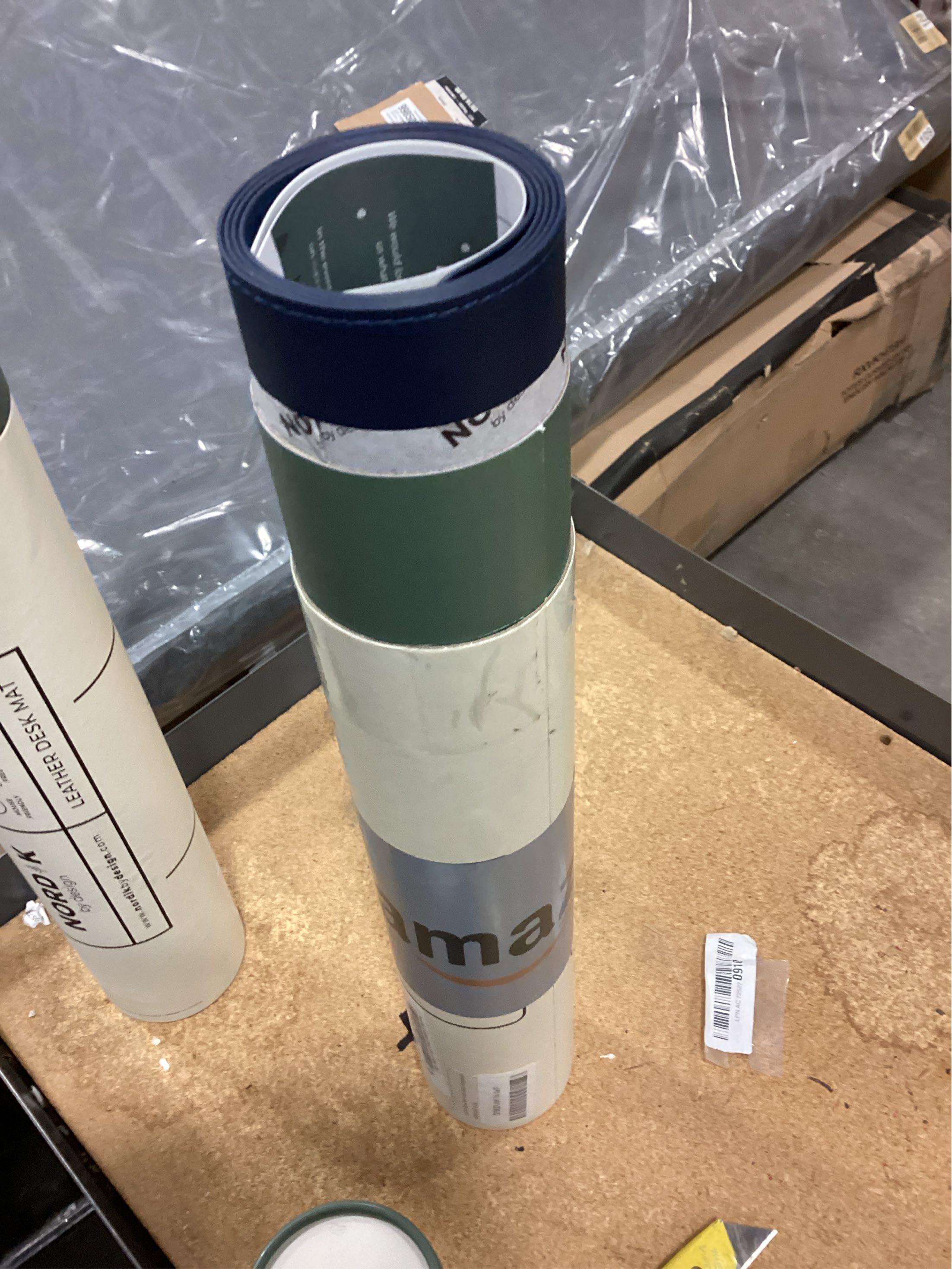 BLUE Nordik Leather Desk Mat Cable Organiser (Champagne Beige 89 X 43 cm) Premium Extended Mouse Mat for Home Office Accessories - Non-Slip Vegan Leather Desk Pad Protector & Desk Blotter Pad