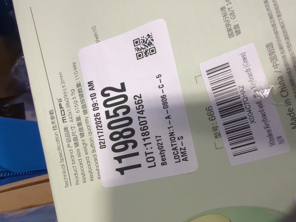 Wireless Keyboard and Mouse Combo, Colorful Ergonomic Full Size Retro Low-Noise Keyboard with Cute keycaps, Compatible with Windows, PC, Perfer for Home and Office Keyboards (Green)