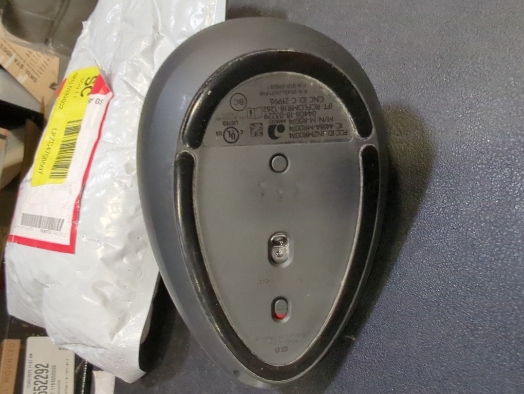 logitech MX Vertical Advanced Ergonomic Mouse