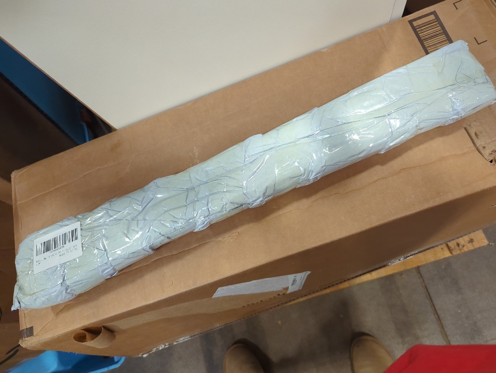 Engine Crankshaft Pulley Holding Locking Tool for VW Audi TFSi TSi 1.8 2.0L T10355