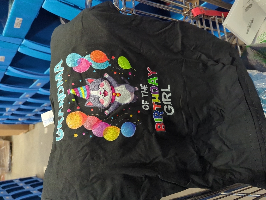 Medium Grandma of Birthday Girl Cat Lover Grandmother Cat Birthday T-Shirt