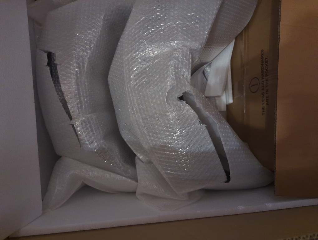 Color Black Set of 4 Size 18'' H Solid Wood Side Chair (Set of 4)