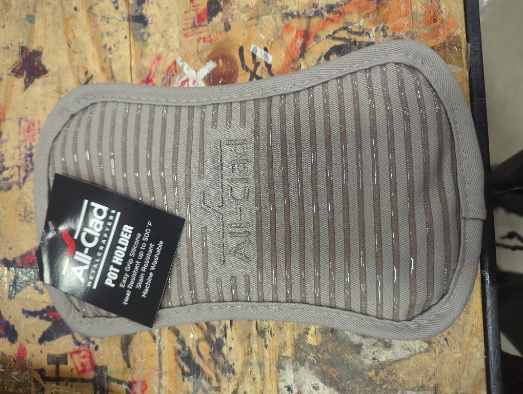 Pack of 2, All-Clad Premium Pot Holder & Hot Pad: Heat Resistant up to 500 Degrees - 100% Cotton, 10x6.25 Hot Pad for Kitchen and Barbeque, 2-Pack, Titanium