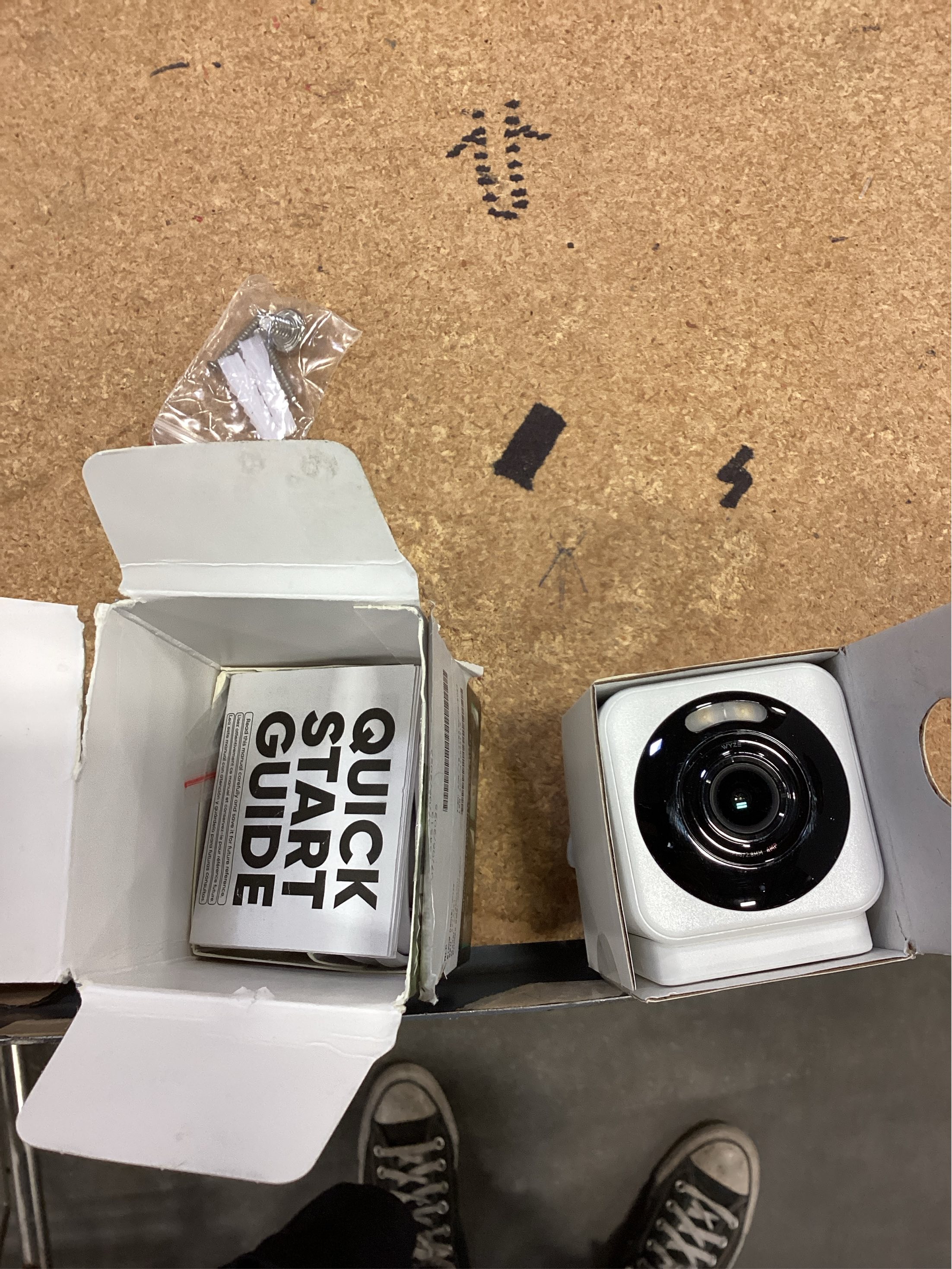 Wyze Cam V4 Plug-in Indoor and Outdoor Smart-Enabled Security Camera