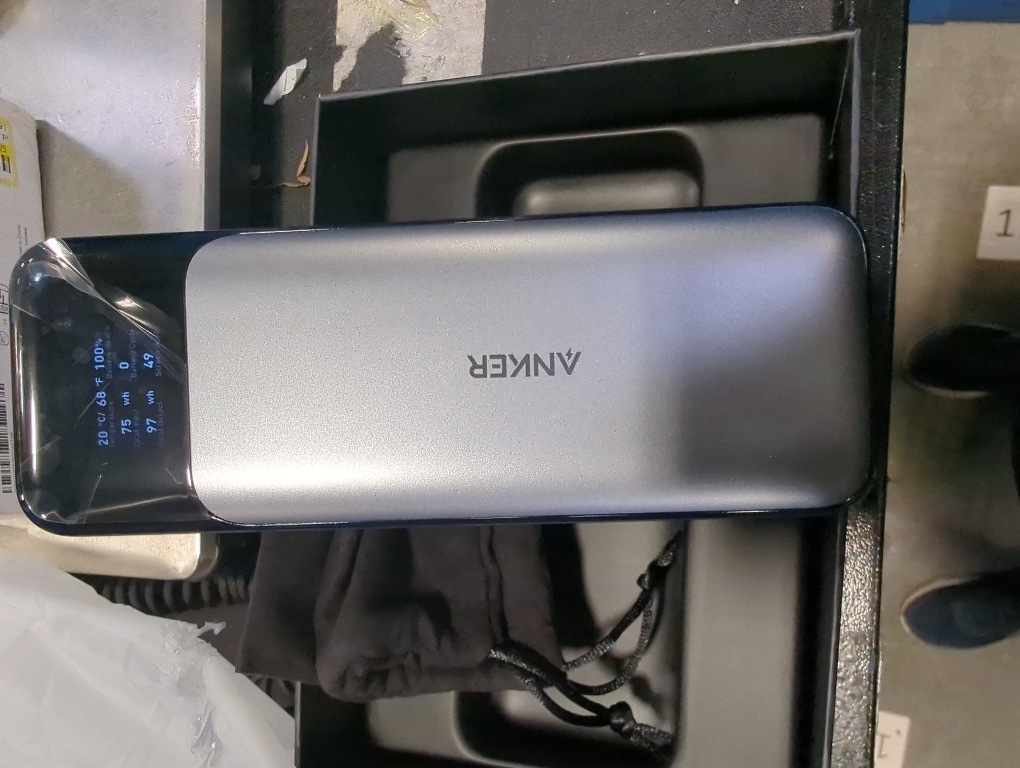 Anker 24000mAh 140W GaN Prime Power Bank - Silver