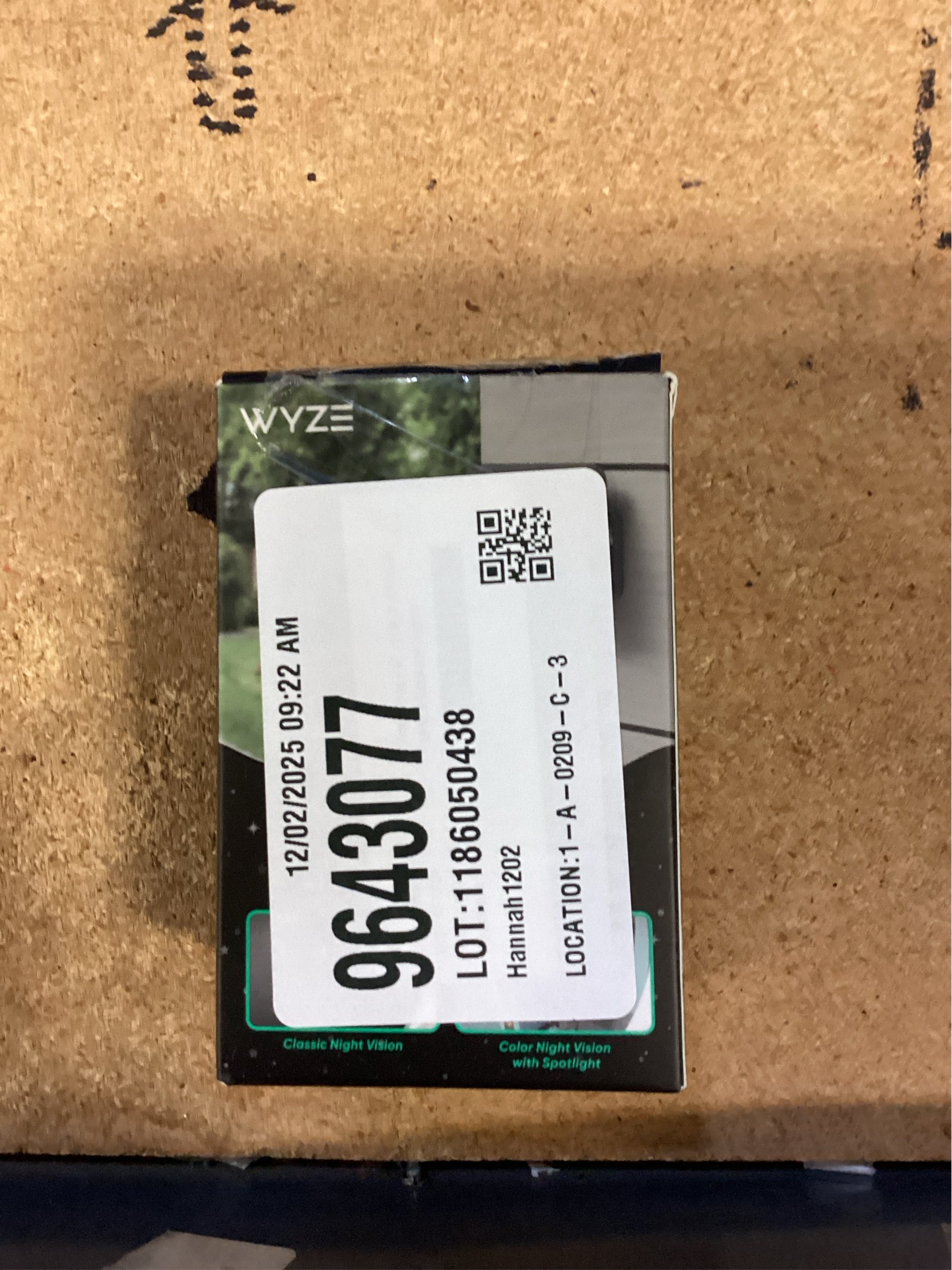 Wyze Cam V4 Plug-in Indoor and Outdoor Smart-Enabled Security Camera