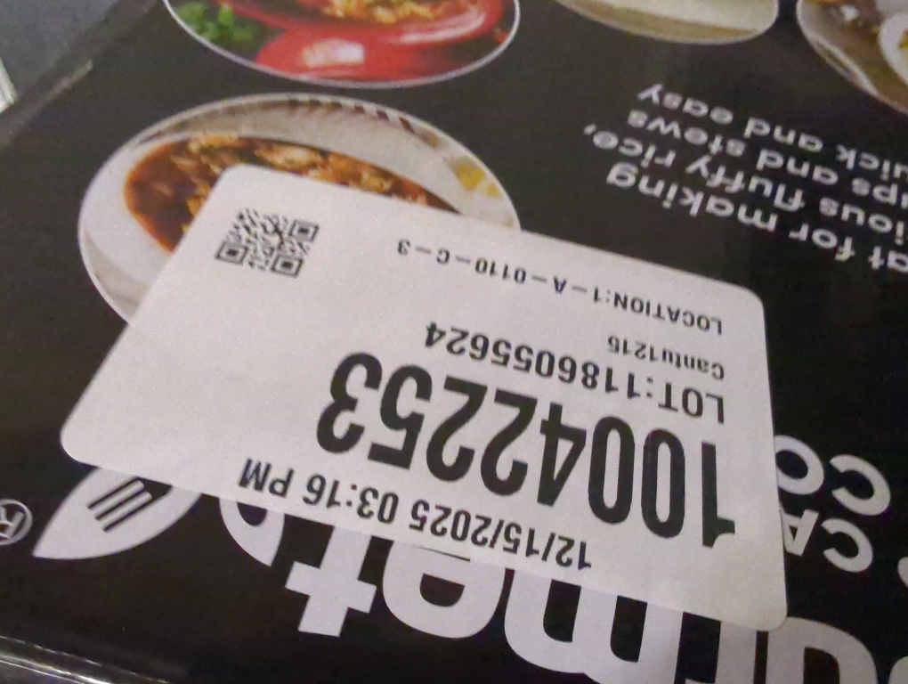 Elite Gourmet ERC-2010 Electric Rice Cooker with Stainless Steel Inner Pot Makes Soups, Stews, Grains, Cereals, Keep Warm Feature, 10 Cups Cooked, White