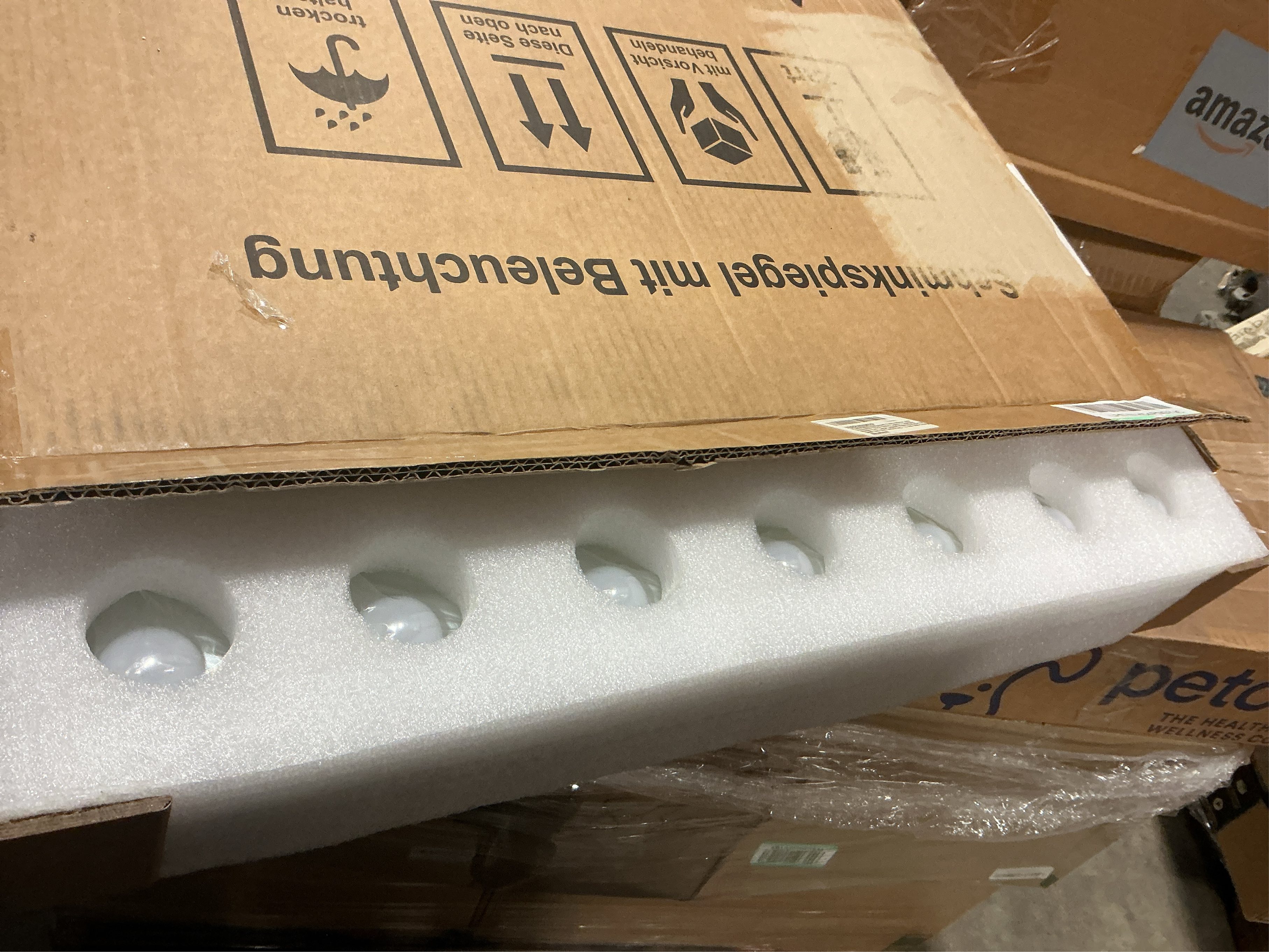 M MIVONDA Hollywood Vanity Mirror with Dimmable 15LED Bulbs Lights 3 Lighting Modes 2in1 Large Lighted Makeup Mirror for Desk and Wall with Plug-in and USB Charger Port