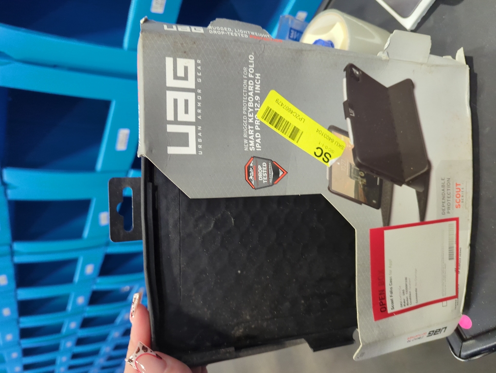 URBAN ARMOR GEAR UAG iPad Pro 12.9-inch (4th Gen, 2020) Case Slim Heavy-Duty Tough Military Drop Tested Rugged Protective Cover with Apple Pencil Holder (Requires Smart Keyboard Folio), Scout Black