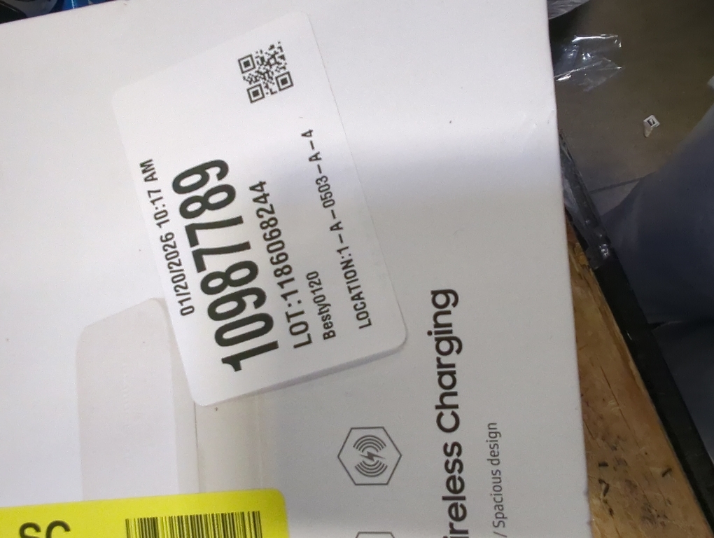 Samsung Electronics Qi Wireless Charger and UV Sanitizer - US Version