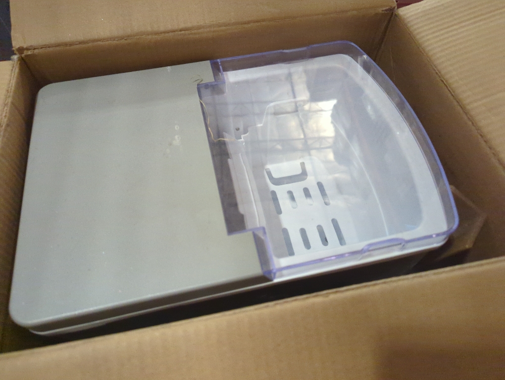 Igloo Electric Countertop Ice Maker Machine - Automatic and Portable - 33 Pounds in 24 Hours - Icecube Maker - Plastic Scoop and Basket - Ideal for Iced Coffee and Cocktails - Stainless Steel