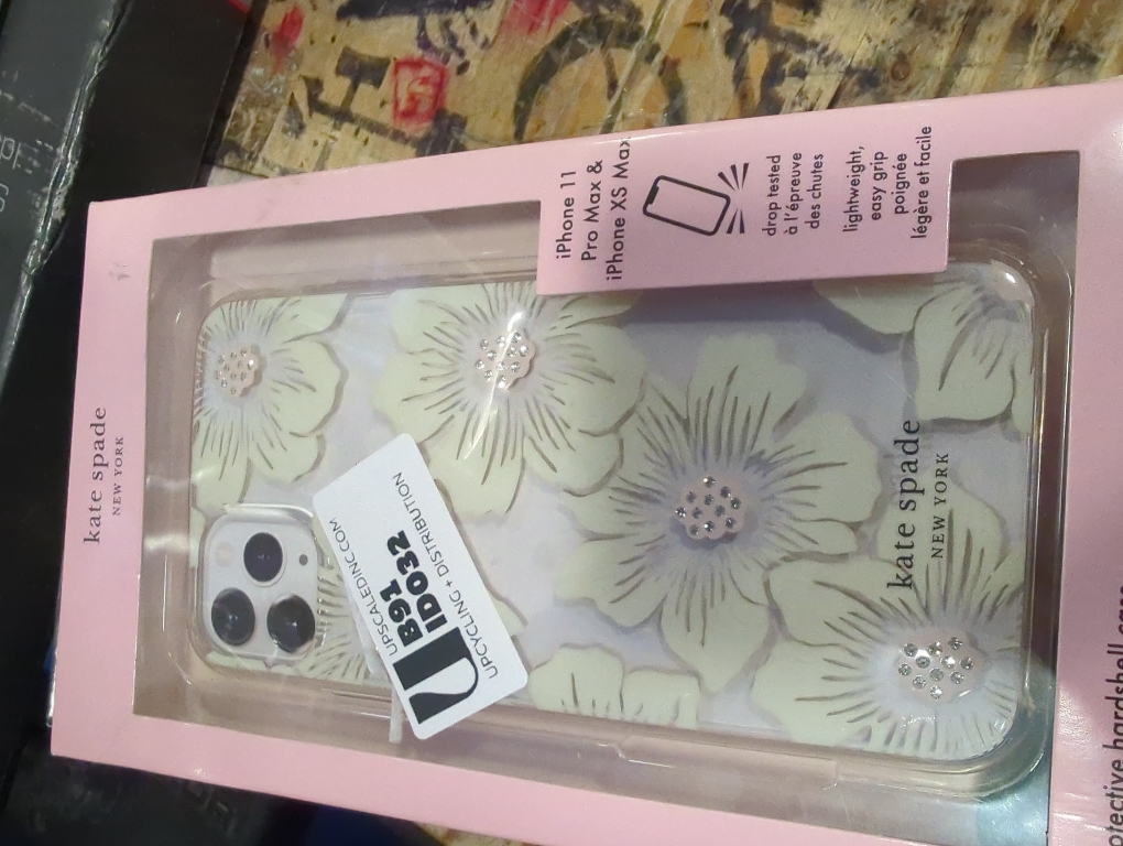 Kate Spade New York Apple iPhone 11 Pro Max/XS Max Hard Shell Case HollyHock Floral - Cream/Clear