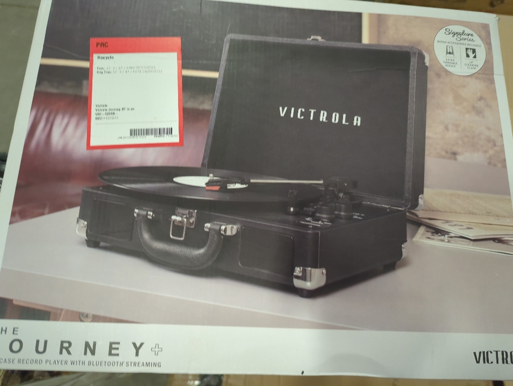 Victrola Journey  Bluetooth Suitcase Record Player – Built-in Speakers, 33-1/3, 45 & 78 RPM Vinyl Record Player, RCA Out, Headphone Jack, Wireless Streaming (Black)