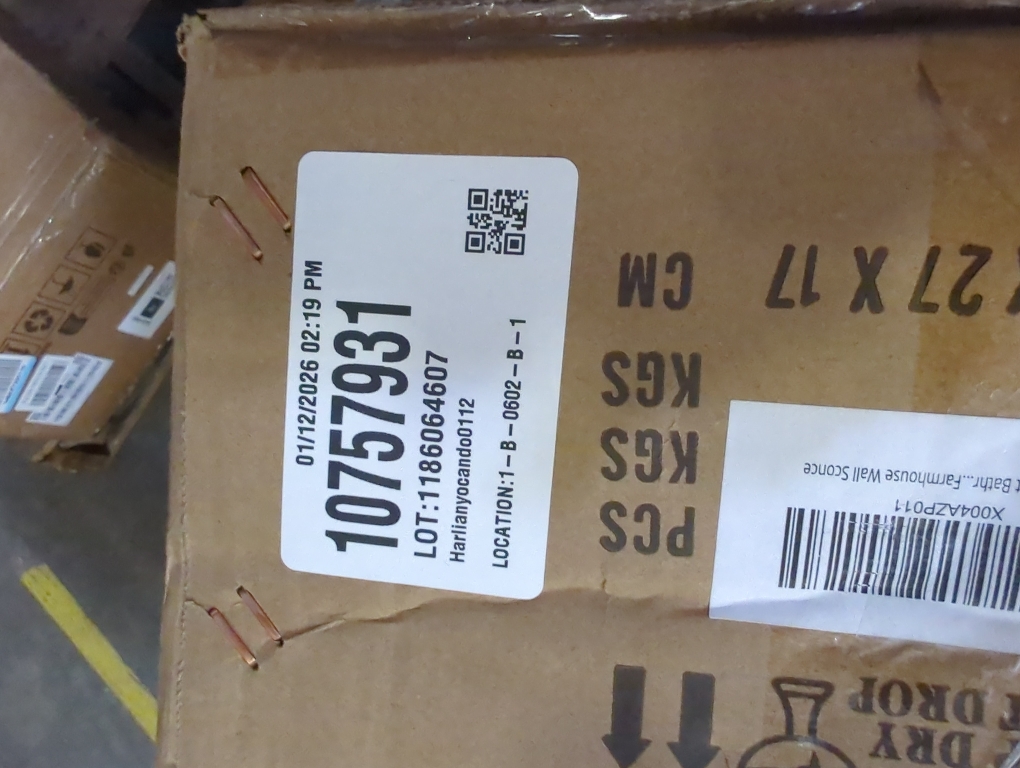 5 Light Bathroom Vanity Light Fixtures, Rustic Style Wood Bathroom Wall Sconce, with Boho Wicker Lampshade, Rattan Black Farmhouse Wall Sconce for Bedroom, Hallway, and Living Room