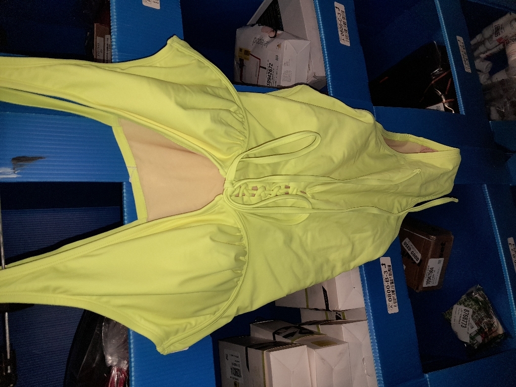 Cupshe Womens Island Goddess Underwire One Piece Swimsuit size 1X