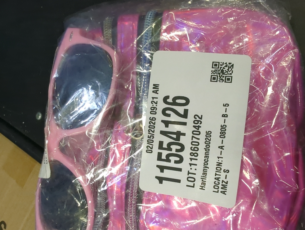 Holographic Fanny Packs for Women Men,Pink Heart Glasses,Pink Slouch Socks for Women,80s 90s Fanny Pack,Crossbody Fanny Packs for Women,Metallic Color Sport Waistbag,Pink Fanny Pack,Shiny Waist Pack