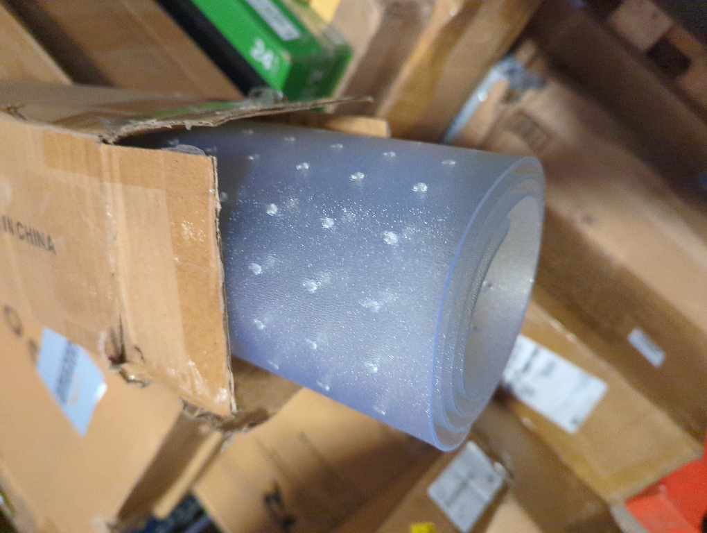 Tonaus Office Chair Mat for Carpet, 48×36 Transparent Carpet Floor Protector Cover Rug Mat with Non-Slip Studded, Heavy Duty 2.2mm Thick for Home Desk Computer Rolling Chair Low Pile Carpets