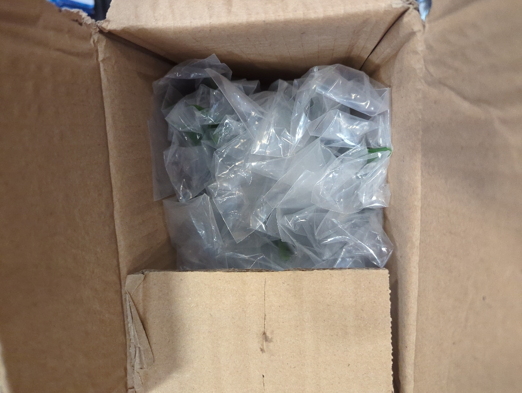 New open for inspection....Velener Artificial Plant Outdoor Agave - Large Size UV Resistant Fake Agave Plants for Indoor and Outdoor Succulents Decor(28 Inch)