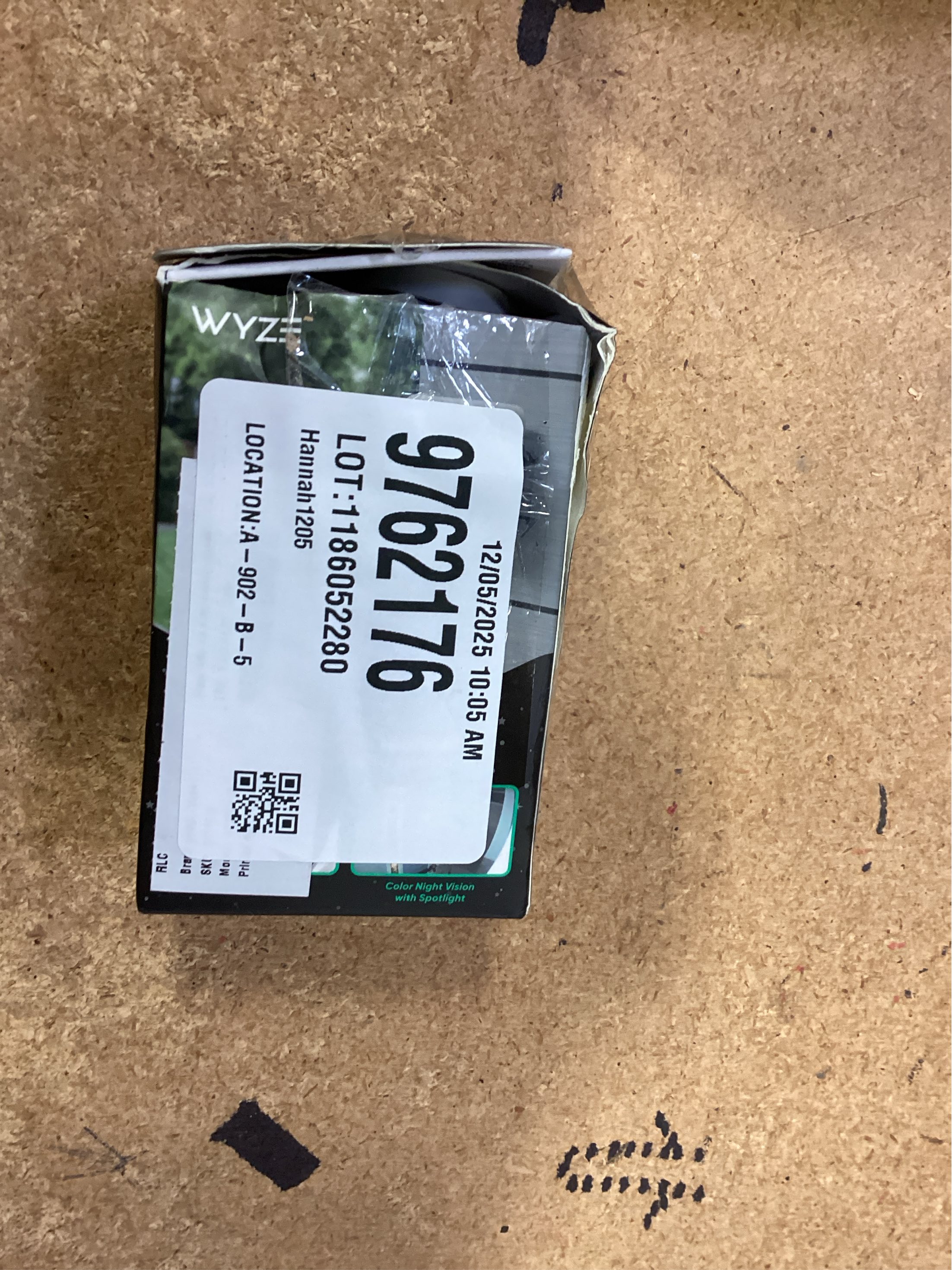 Wyze Cam V4 Plug-in Indoor and Outdoor Smart-Enabled Security Camera