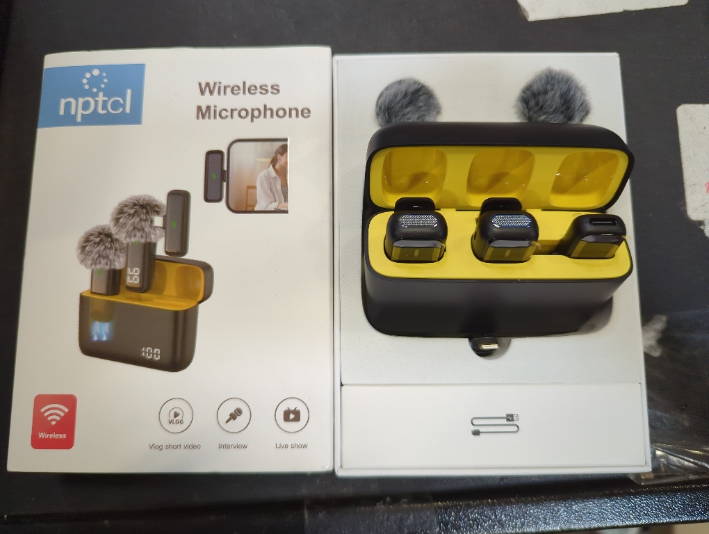 Black Wireless Microphone for iPhone Android Lav Mic USB C Lavalier Microphone Type C Lapel Mic for iPhone 15/16 iPad Video Recording Vlog TikTok - 24H Charging Case Noise Reduction