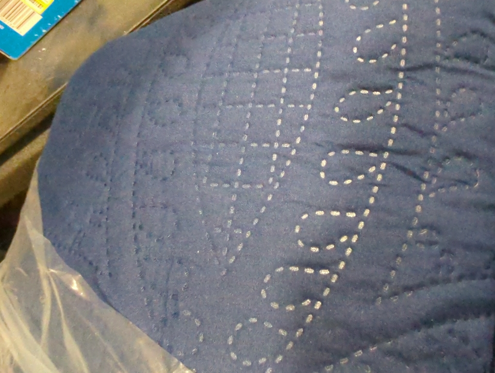 Love's cabin Quilts for Queen Bed Navy Blue Bedspreads - Soft Bed Summer Lightweight Bedspread Comforter - Modern Style Coin Pattern Coverlet for All Season - 3 Pieces (1 Quilt, 2 Pillow Shams)