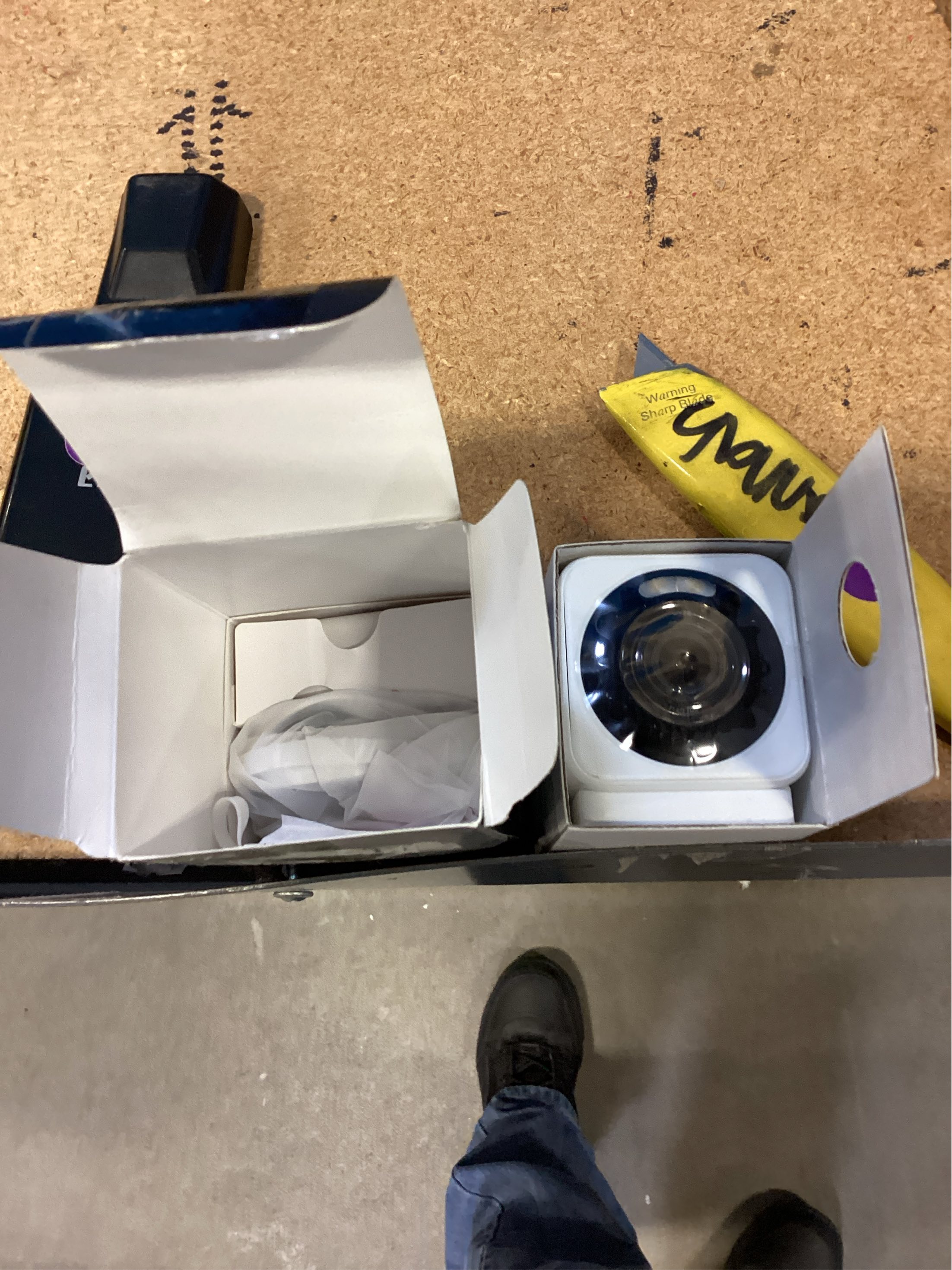 Wyze Cam V4 Plug-in Indoor and Outdoor Smart-Enabled Security Camera