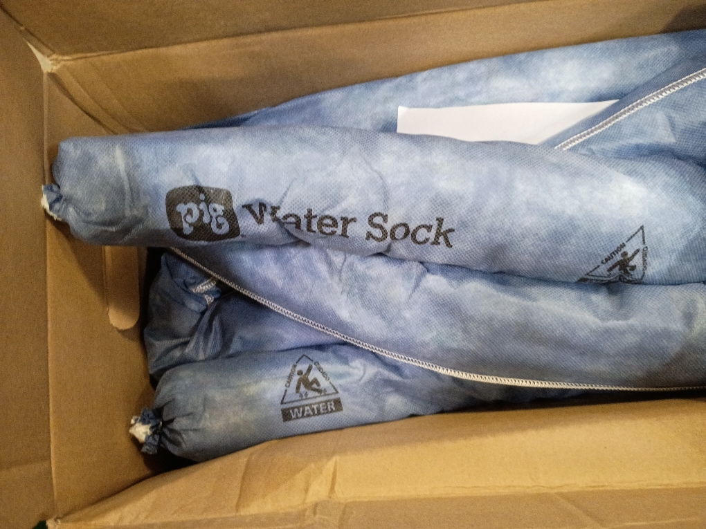 PIG Super Absorbent Sock for Water | 12 Pack | ext. Dia. 3 W x 4' L | Absorbs Up to 1.75 Gallons per Sock | PM50636