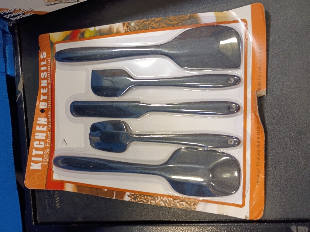 6 Pieces Silicone Spatula Set, Rubber Spatulas Silicone Heat Resistant Spatula Set for Kitchen Use, Food Grade Rubber Spatula with Ergonomic Grip, Cooking, BPA Free Dishwasher Safe(black)