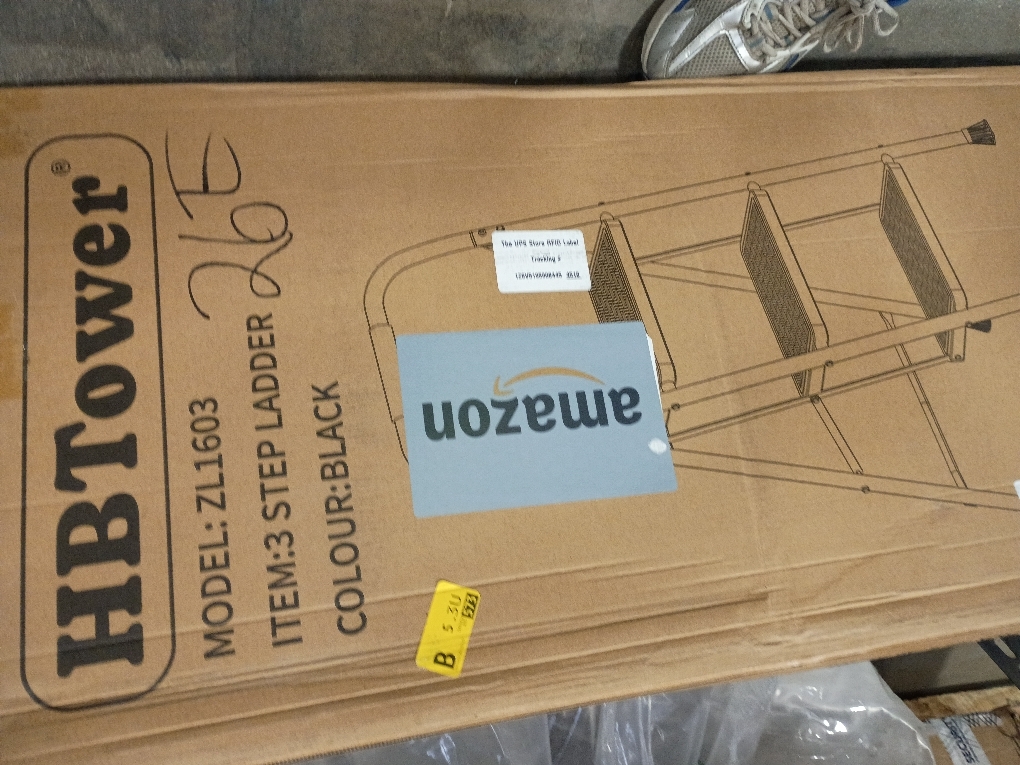 HBTower Step Ladder, Folding Step Stool with Wide Anti-Slip Pedal, Sturdy Steel Ladder, Convenient Handrail, Lightweight, Portable Steel Step Stool