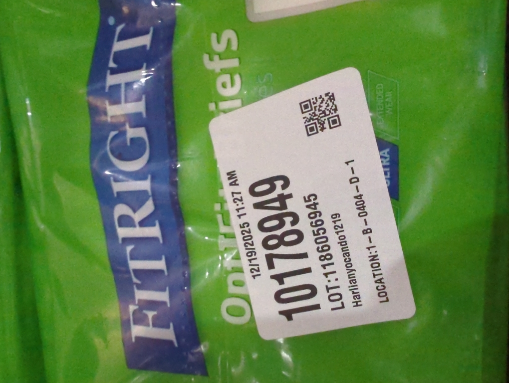 FitRight Ultra Adult Diapers, Disposable Incontinence Briefs, Leak-Proof Diaper, Absorbent Briefs For Men and Women, Maximum Protection, Medium, 32 – 44 in, 20 briefs per bag