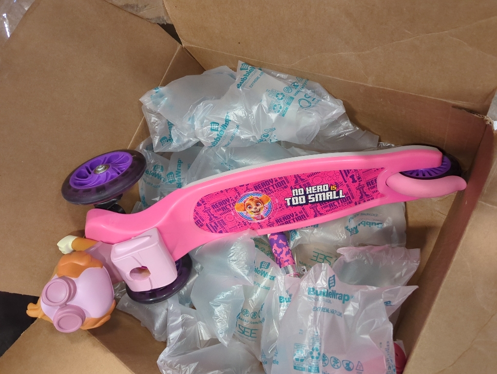 3D Kick Scooter for Kids, Self-Balancing 3 Wheeled Light Up Scooter with Extra Wide Anti-Slip Deck, Rear Brake, Lean to Steer, Lightweight Design, for Kids 3 and up, 75 LB Limit