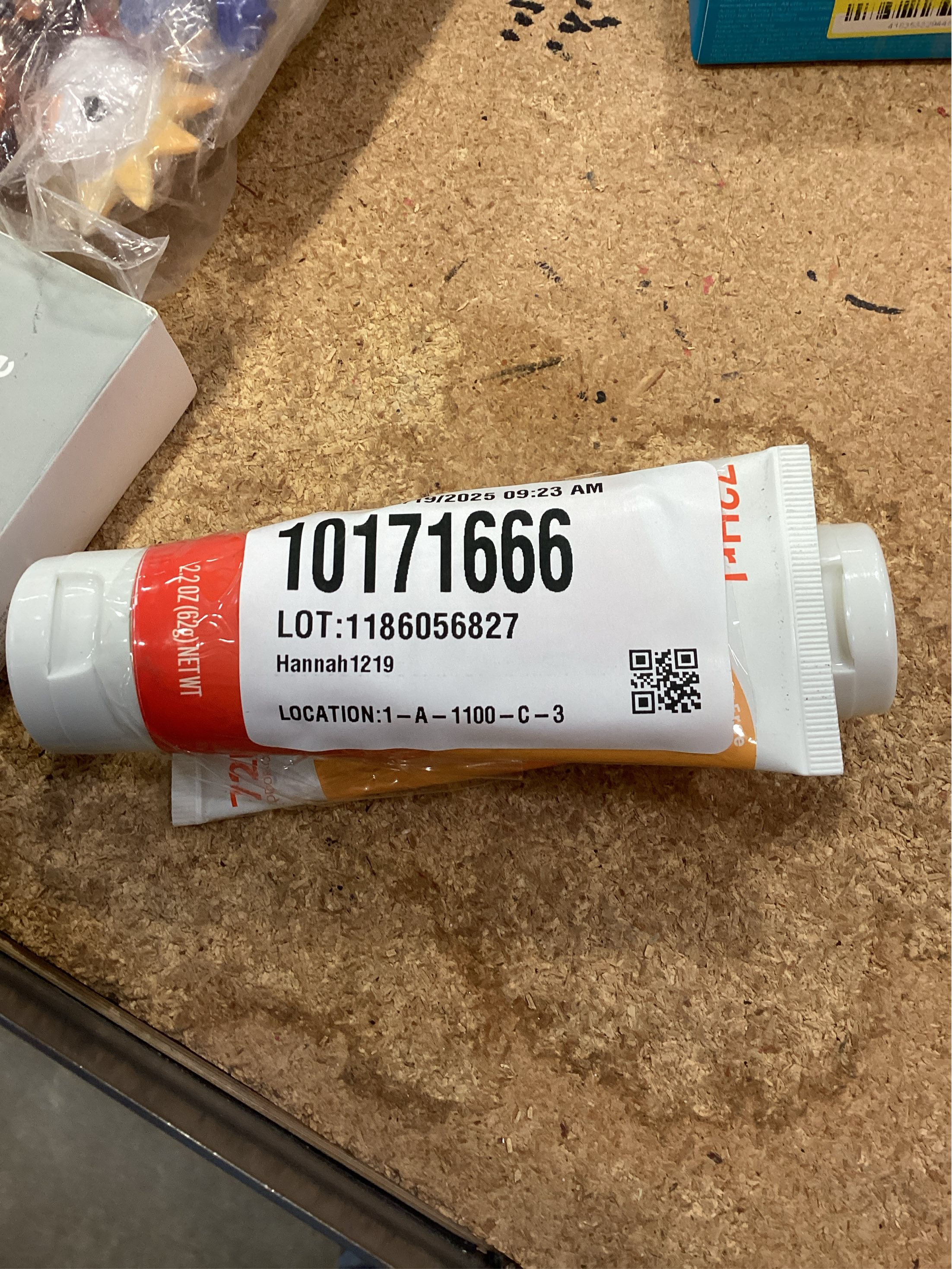 Lume Whole Body Women's Invisible Cream Tube Deodorant Clean Tangerine Scent 2 pack